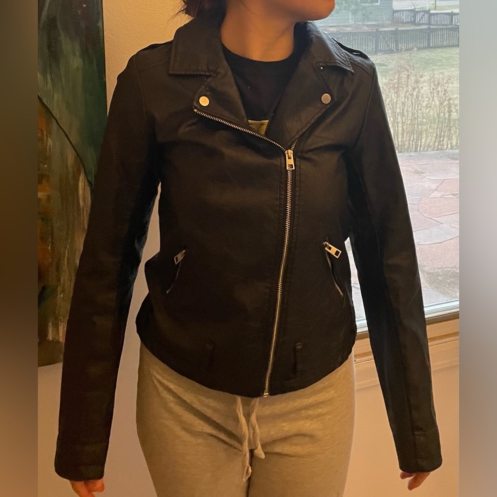 Leather Jacket - Picture 3 of 4